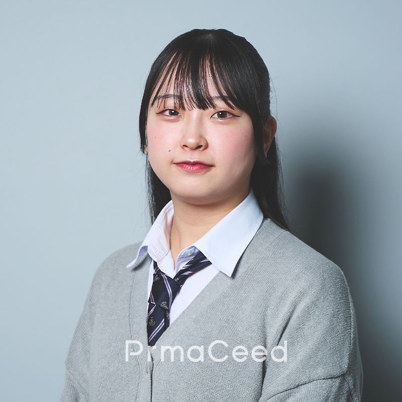 小川茉穂